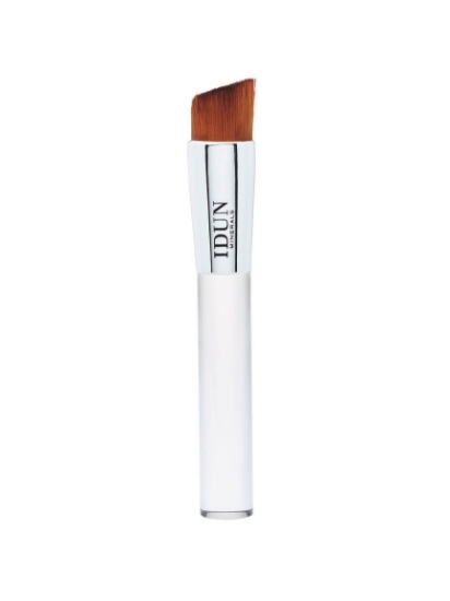 Idun minerals liquid foundation brush